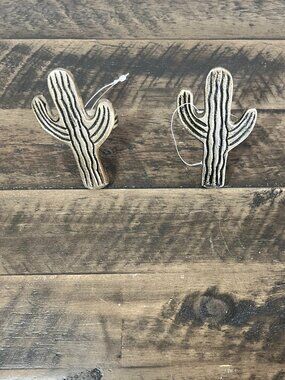Cactus Napkin Rings Set of 2 Gold Rustic Farmhouse Western Table Decor